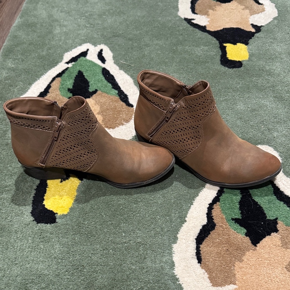 me too Brown Laser-Cut Faux Leather Ankle Booties